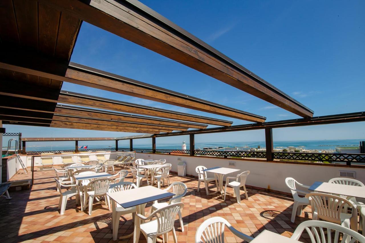Hotel Domus Mea Cesenatico